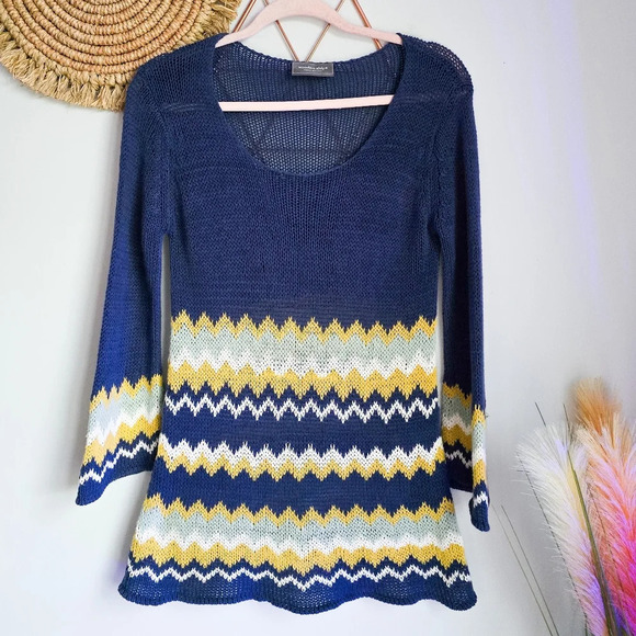 Wooden Ships, Navy Blue Yellow Chevron Stripe Scoop Neck Sweater, Size Medium - Picture 9 of 9
